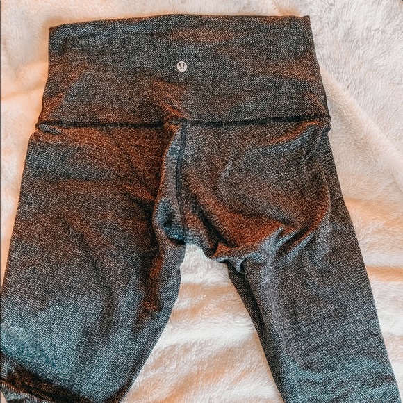 Lululemon pants! - Picture 2 of 3
